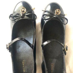Michael Kors Girls Crystal Mimi Black Patent Heel Front Bow Trim Youth Size 3